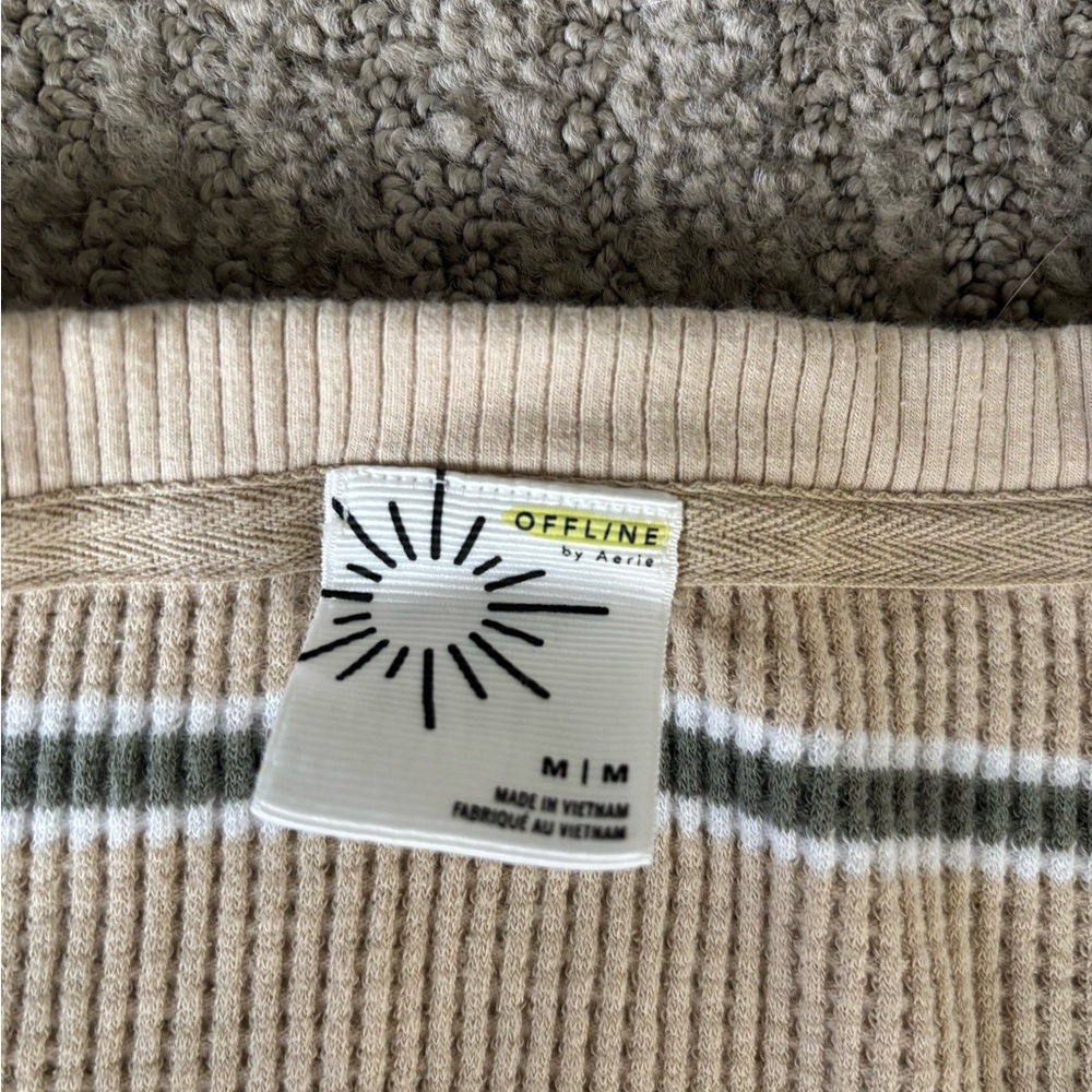 OFFLINE By Aerie Women’s Wow! Relaxed Waffle T-Shirt Color Soft Wheat - Picture 4 of 10